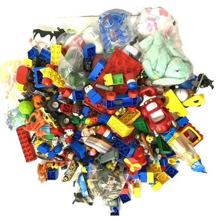 Junk Drawer Toy Lot 9 pounds