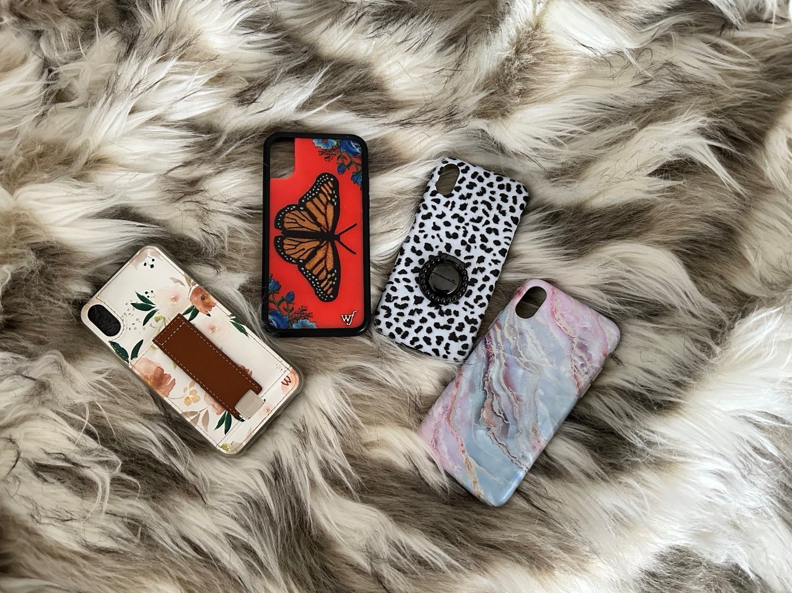 Lot of iPhone XS cases