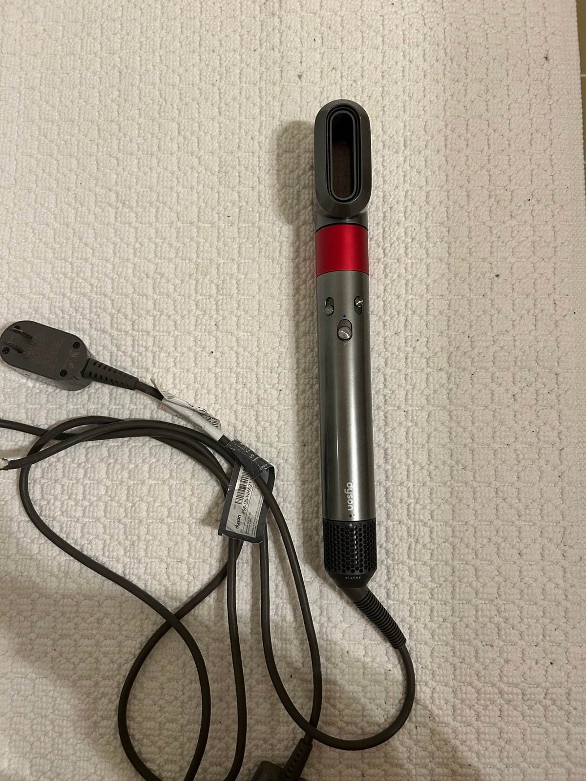Used Dyson Airwrap