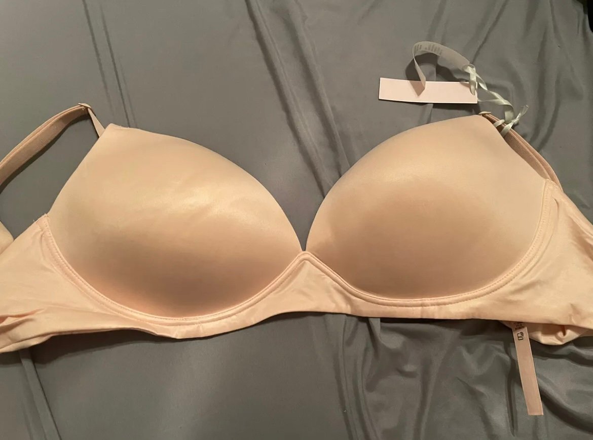 VICTORIA'S SECRET Smooth Wireless Nursing Maternity 38DD Light Pink BRAND NEW