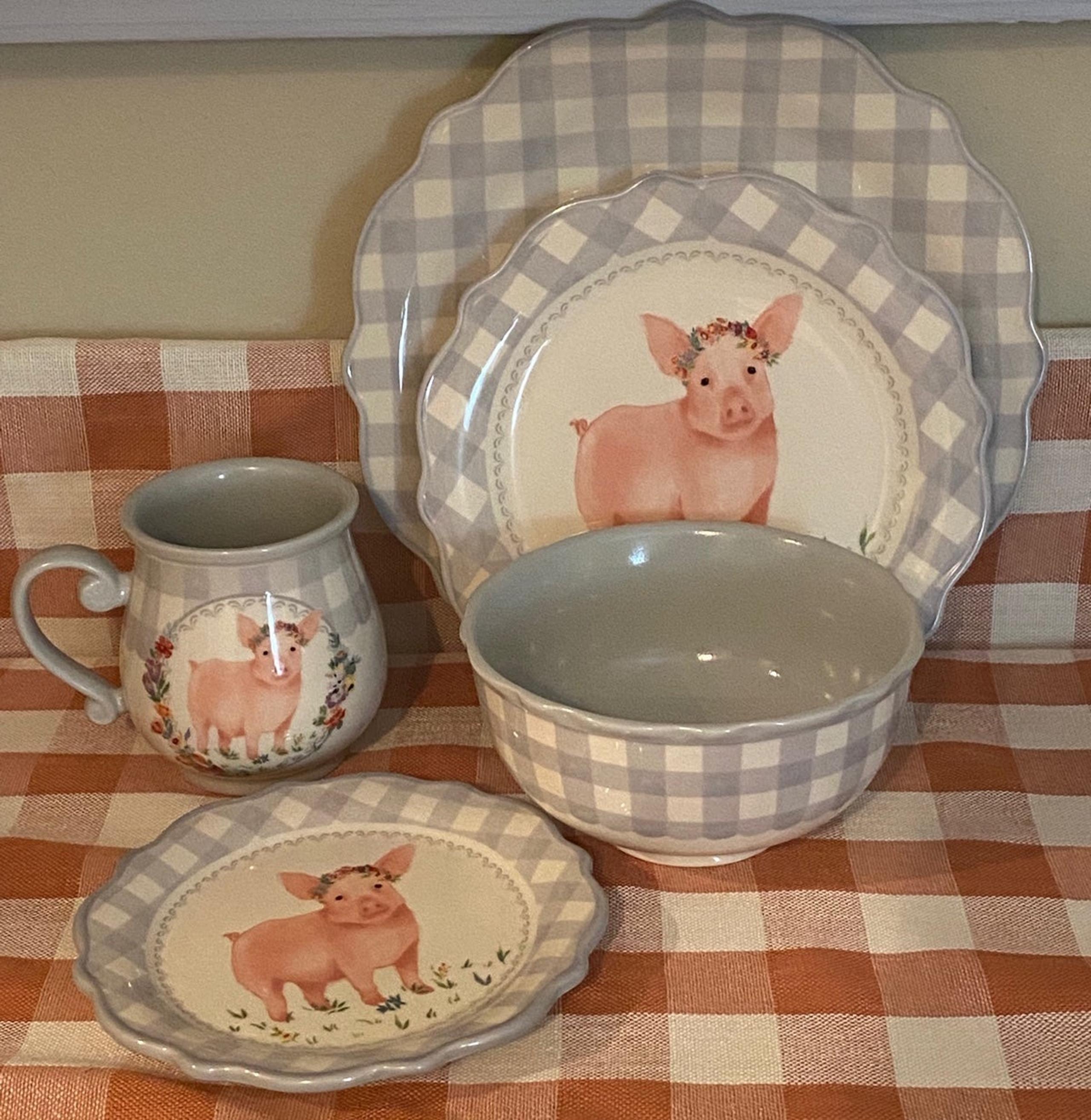 Pioneer Pig Collection (Set of 5)