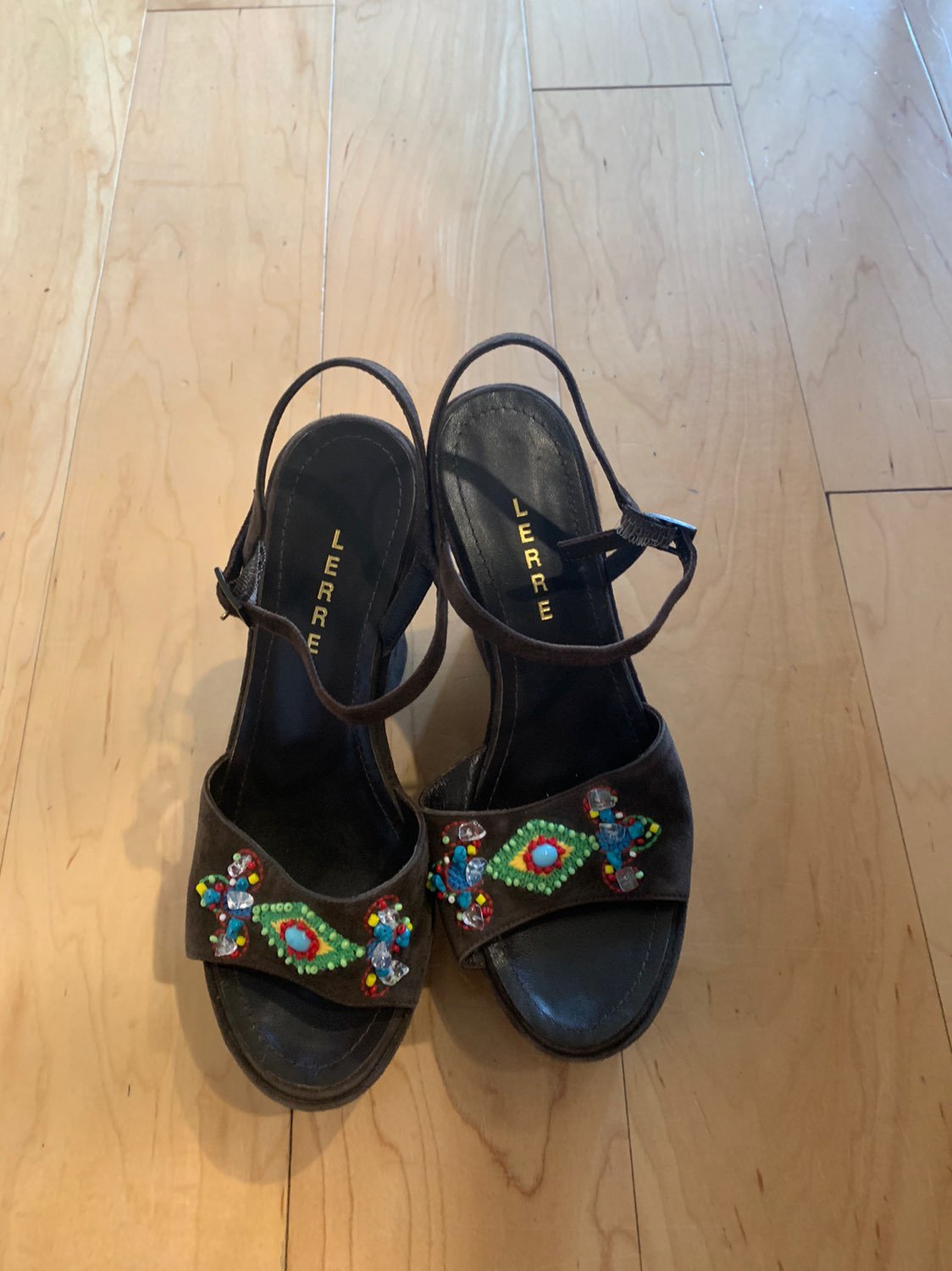 Beautiful wedge shoe