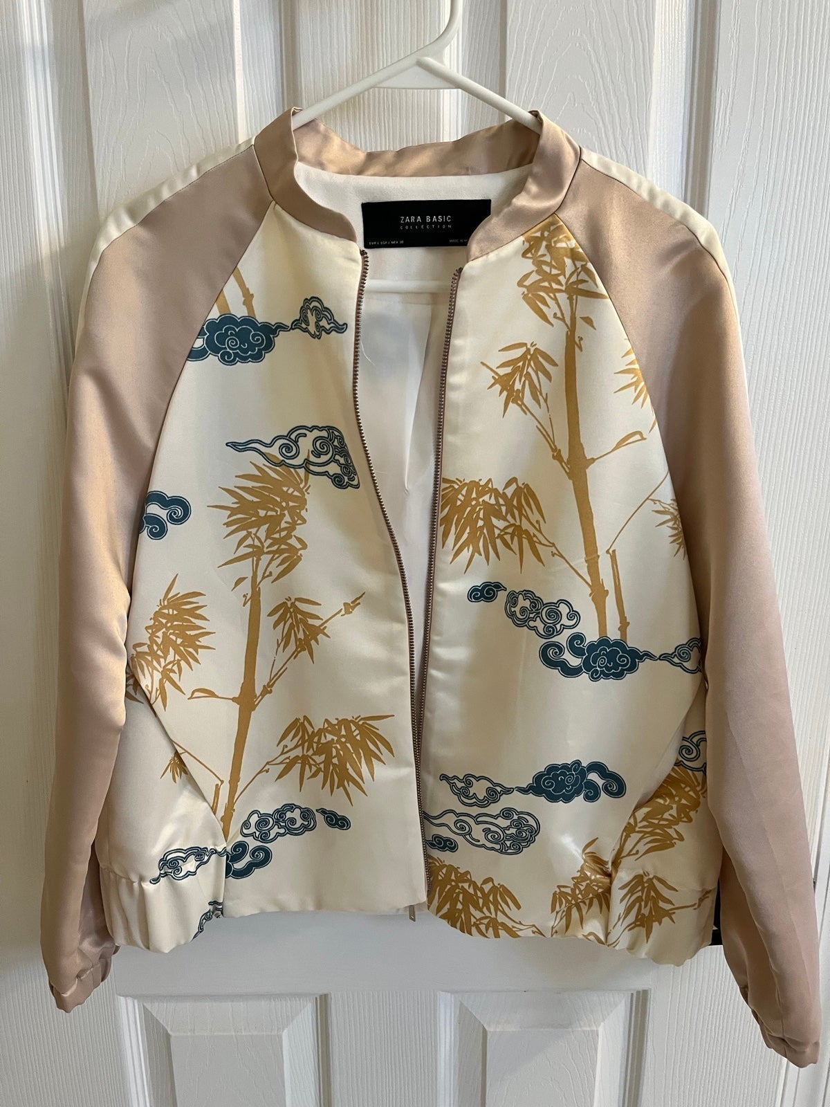 Zara Basic Collection Cream Satin Bomber Jacket Asian Tiger Zip Front Size L