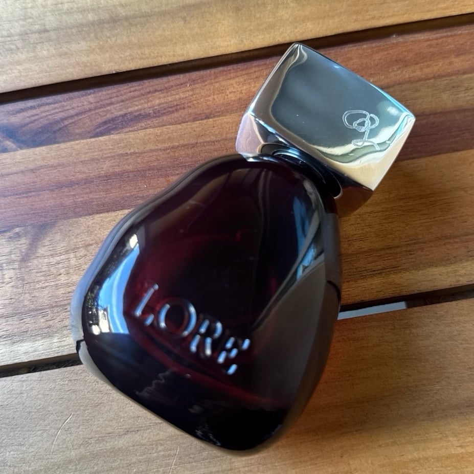 LORE SOMEWHERE BUT NOWHERE PERFUME
