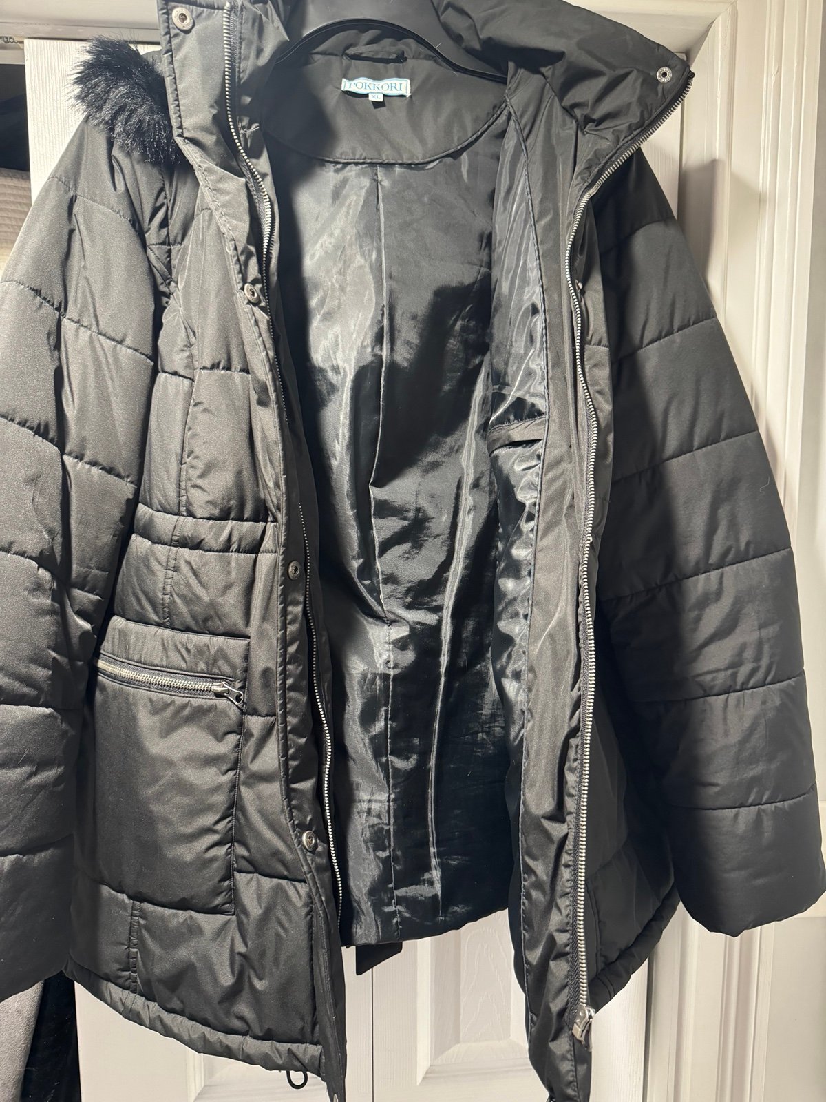 Pikolinos maternity jacket
