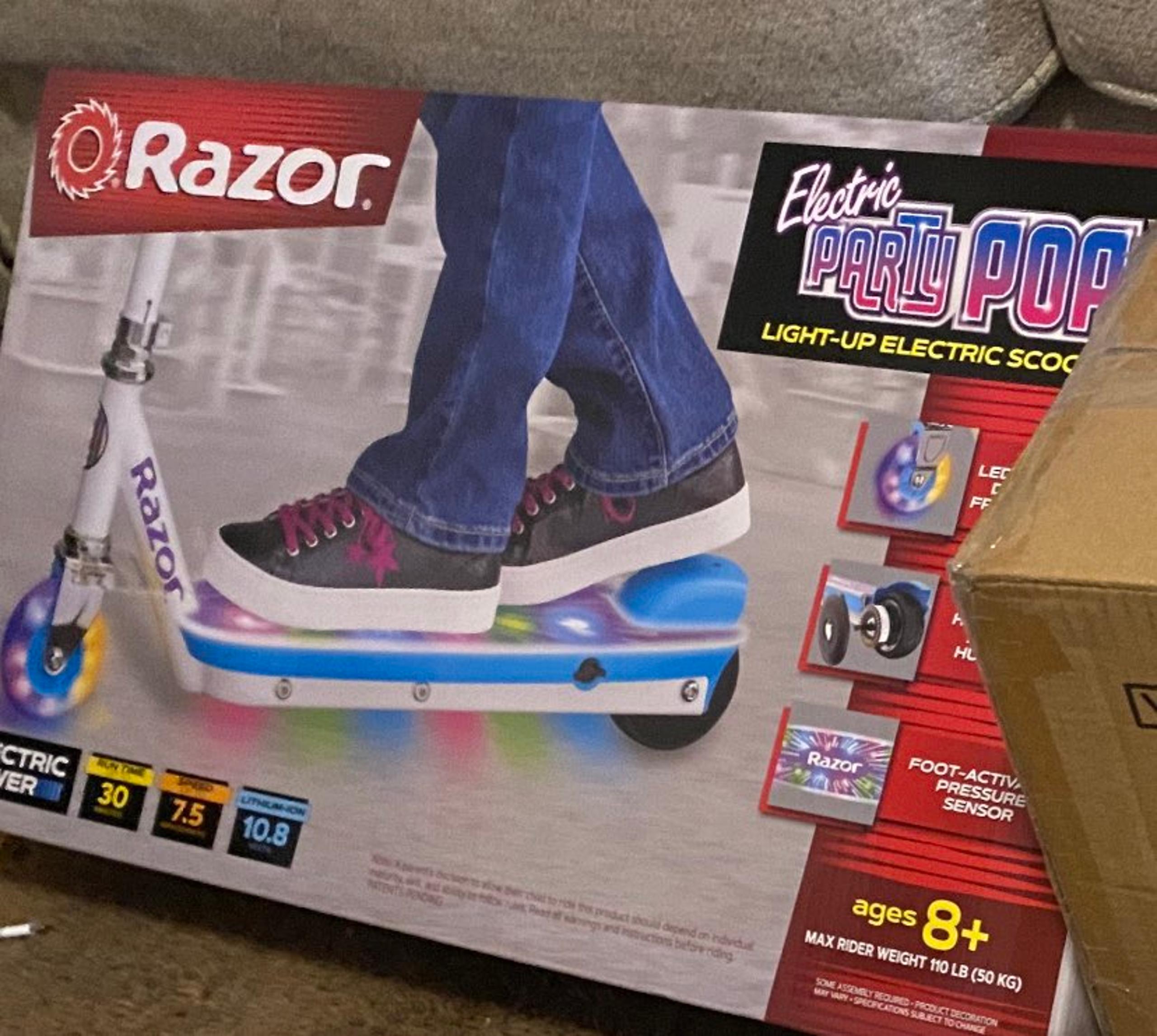 Razor electric scooter