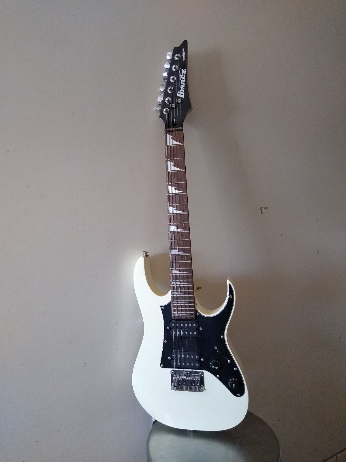 Ibanez GSR280QA TKS GIO - transparent black sunburst Solid