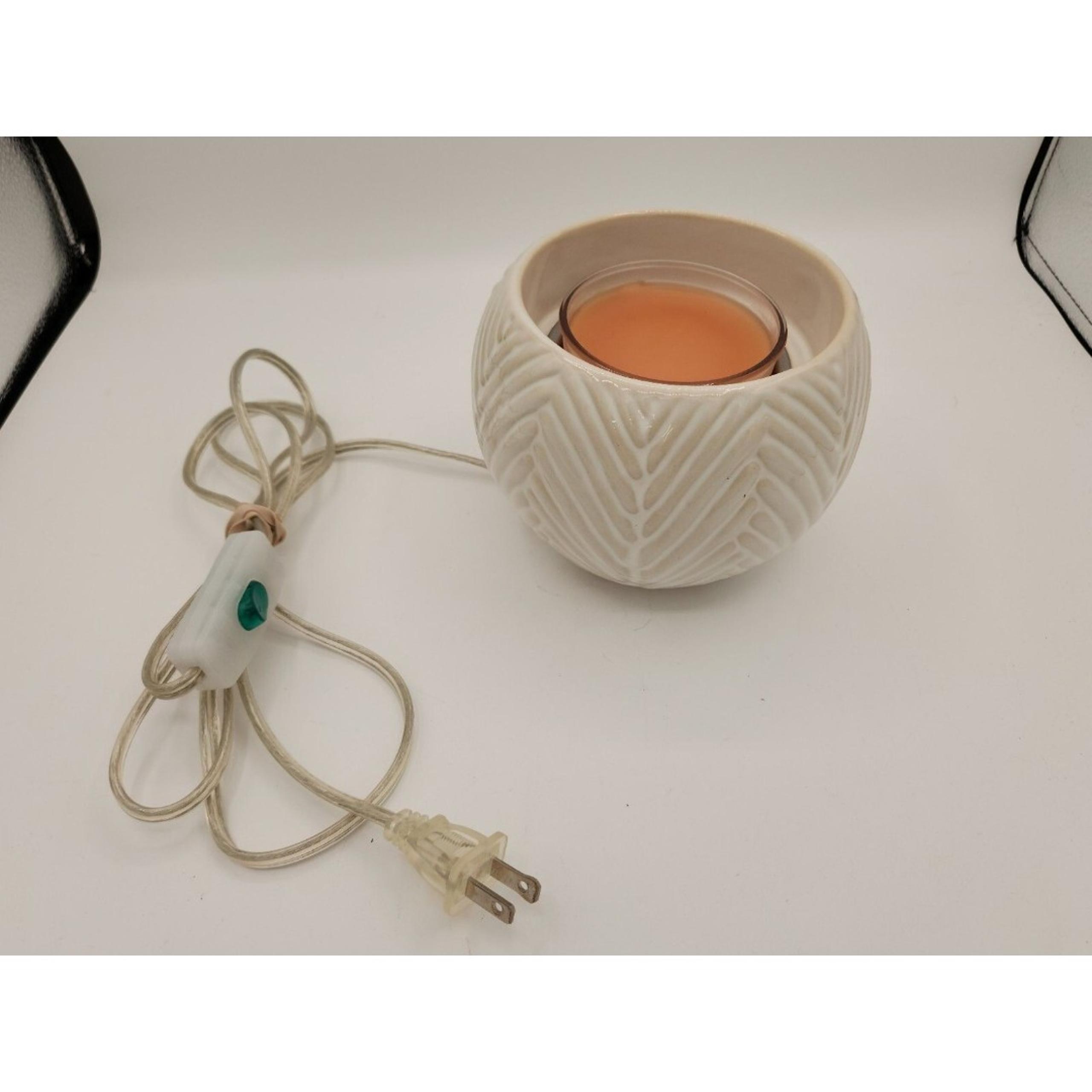 Yankee Candle Ceramic Model SPW-13 Electric Wax Tart Warmer Tested And Works