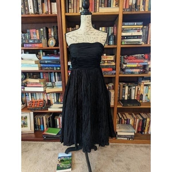 graem black strapless pleated full skirt silk cocktail dress euc sz 4