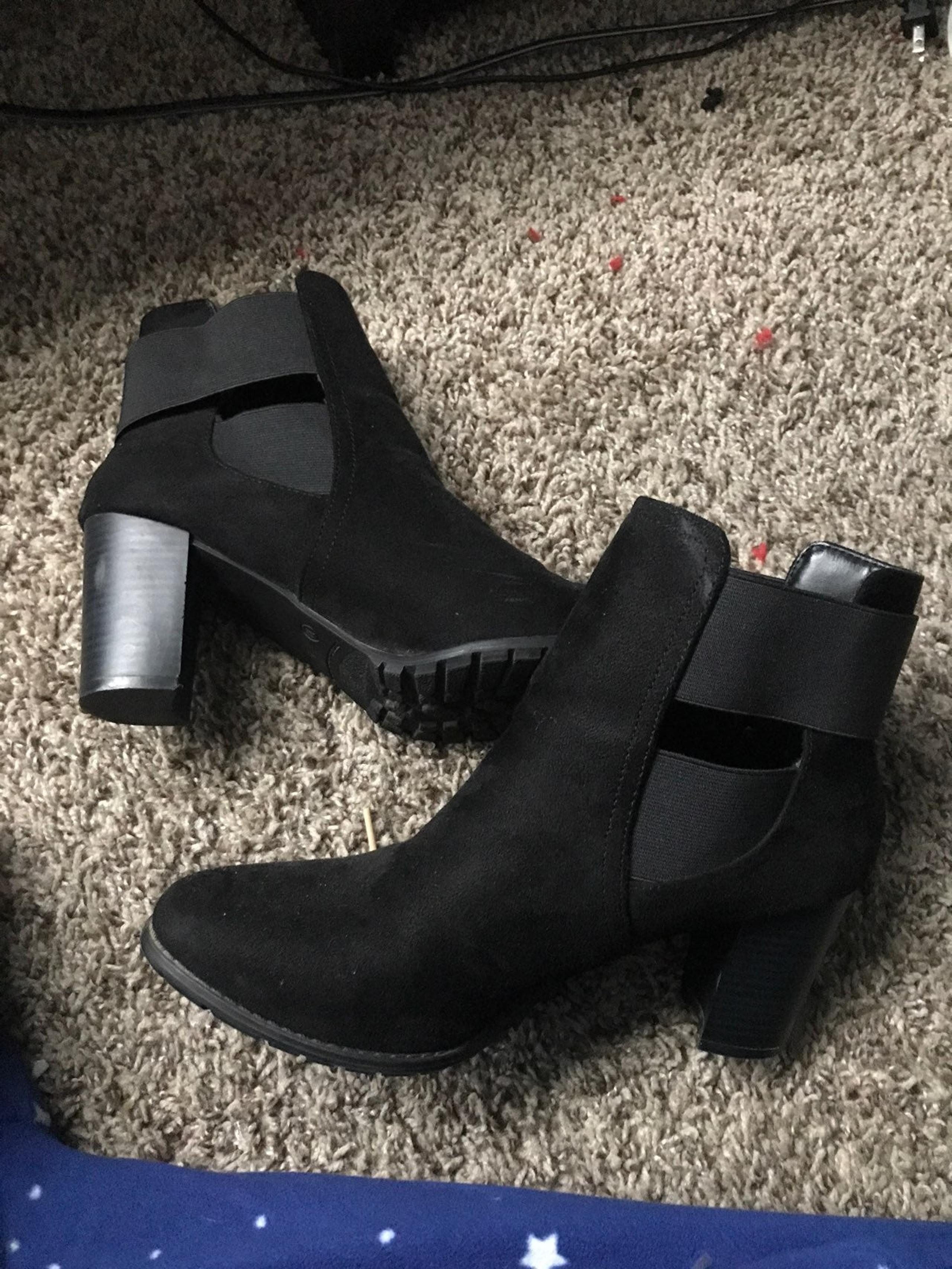 Black ankle booties