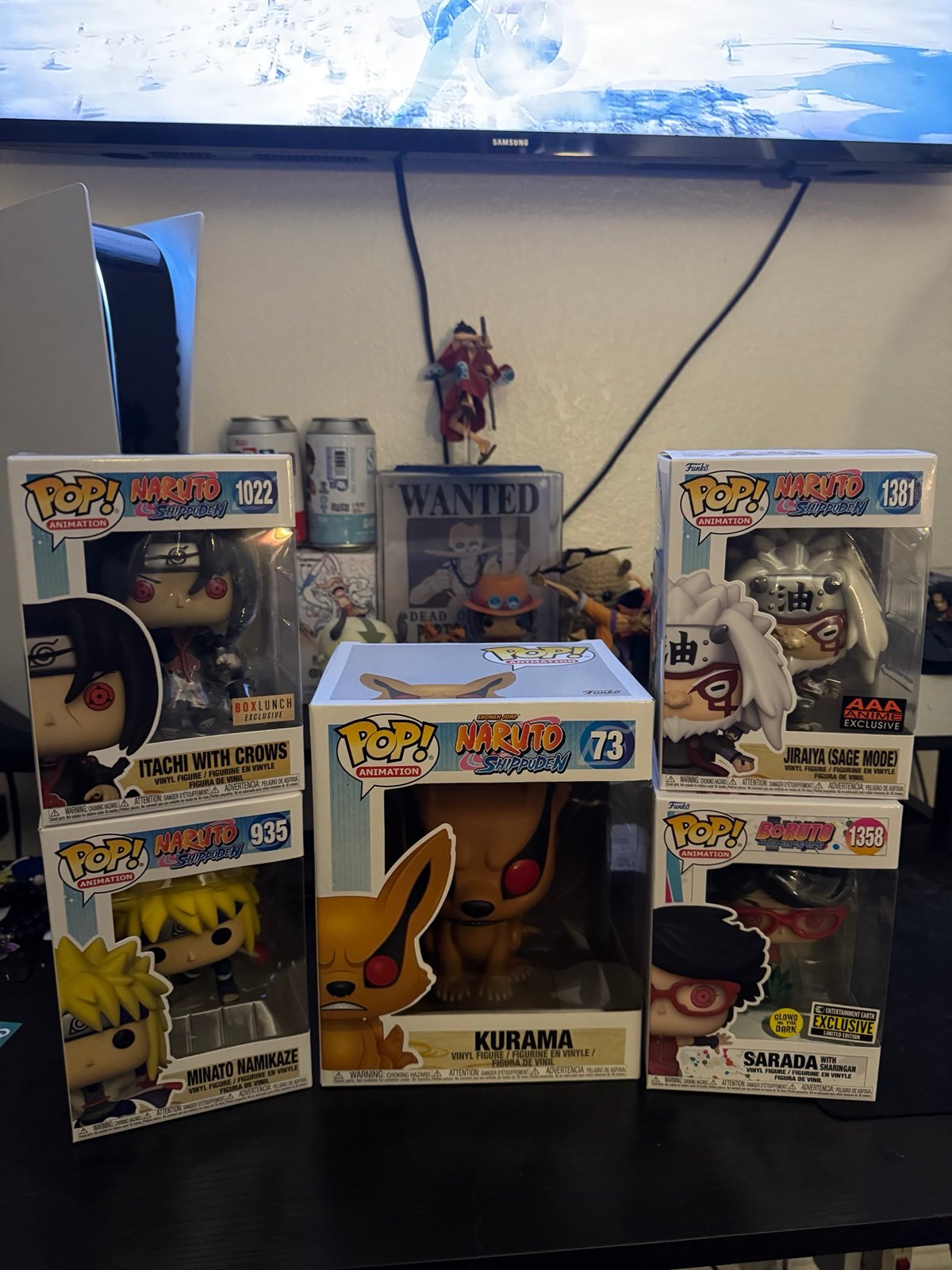 Itachi with Crowd, Minato Namikaze, Jiraiya (Sage Mode), Sarada, Kurama Funkos
