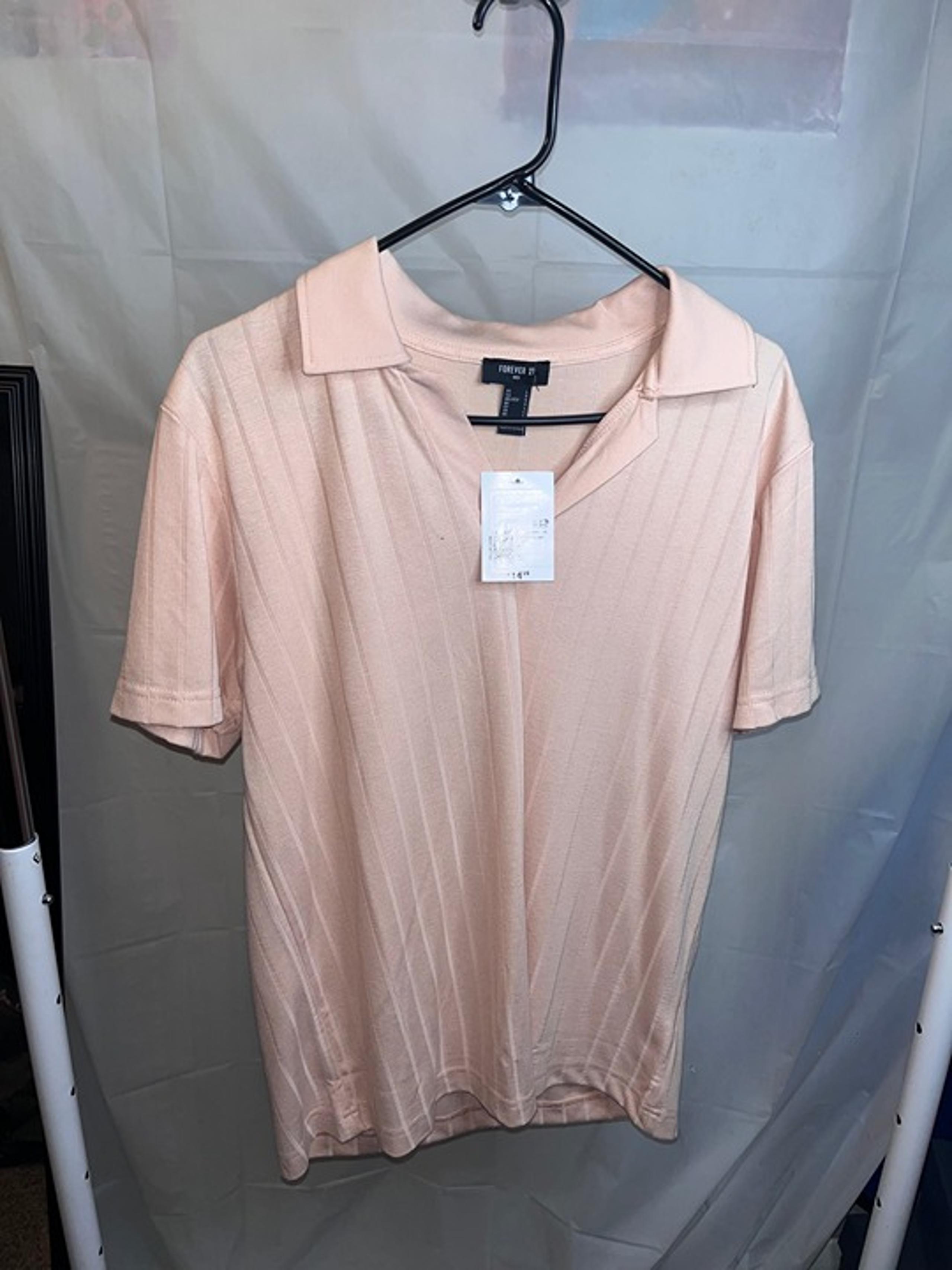 mens large forever 21 blossom pink knit top polo shirt (new with tags)