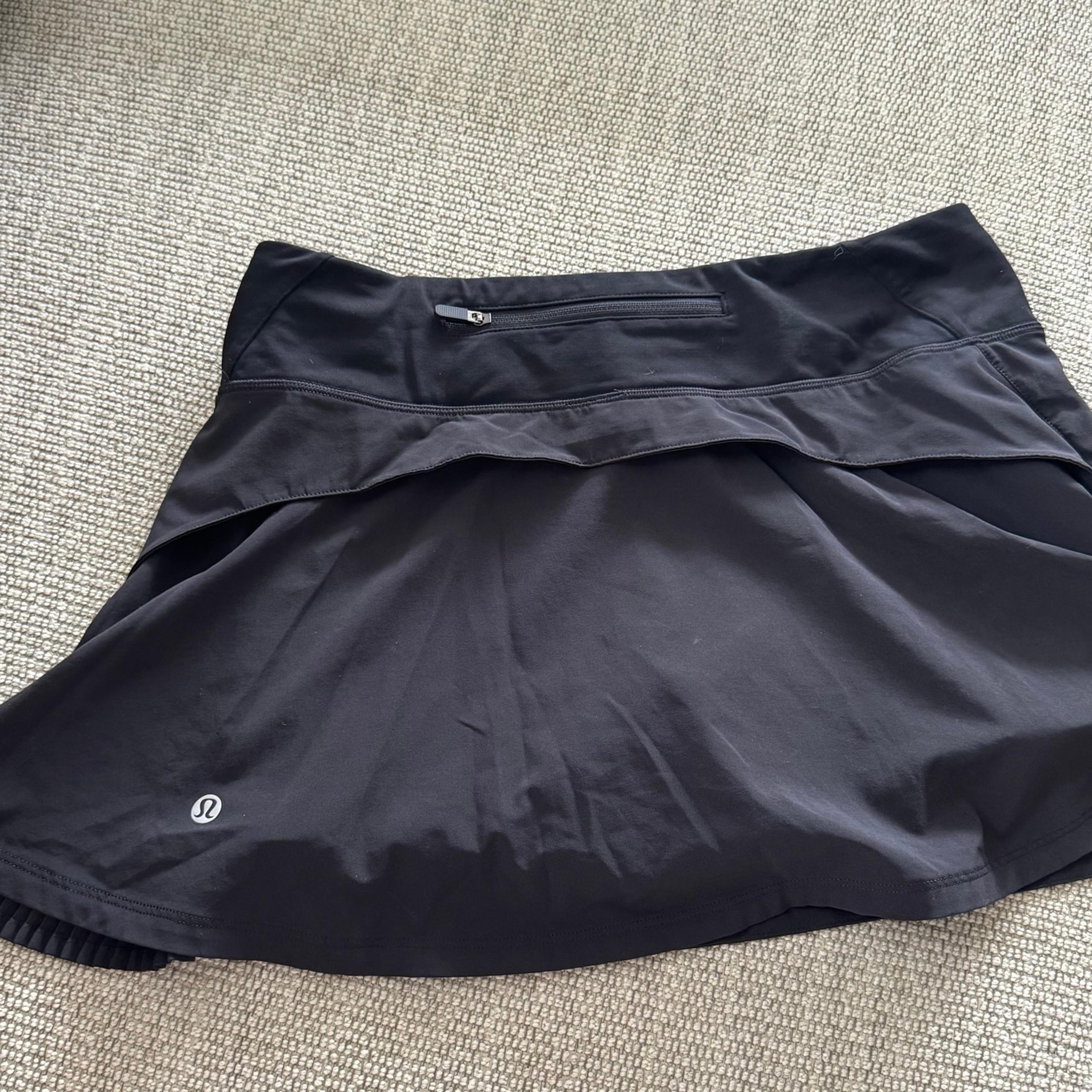 lululemon athletica Play Off The Pleats Skirt Elegant Black 6