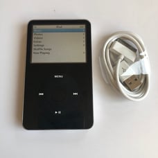 Apple iPod Classic 5th gen 30gb Black #3065