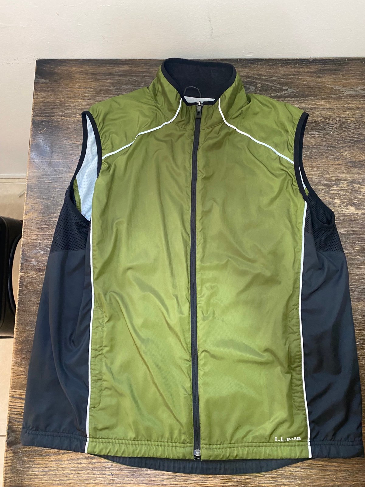 Vintage Rare LL Bean Green Vest Men’s Size XL X-Large X Large PolyBrite Lighted