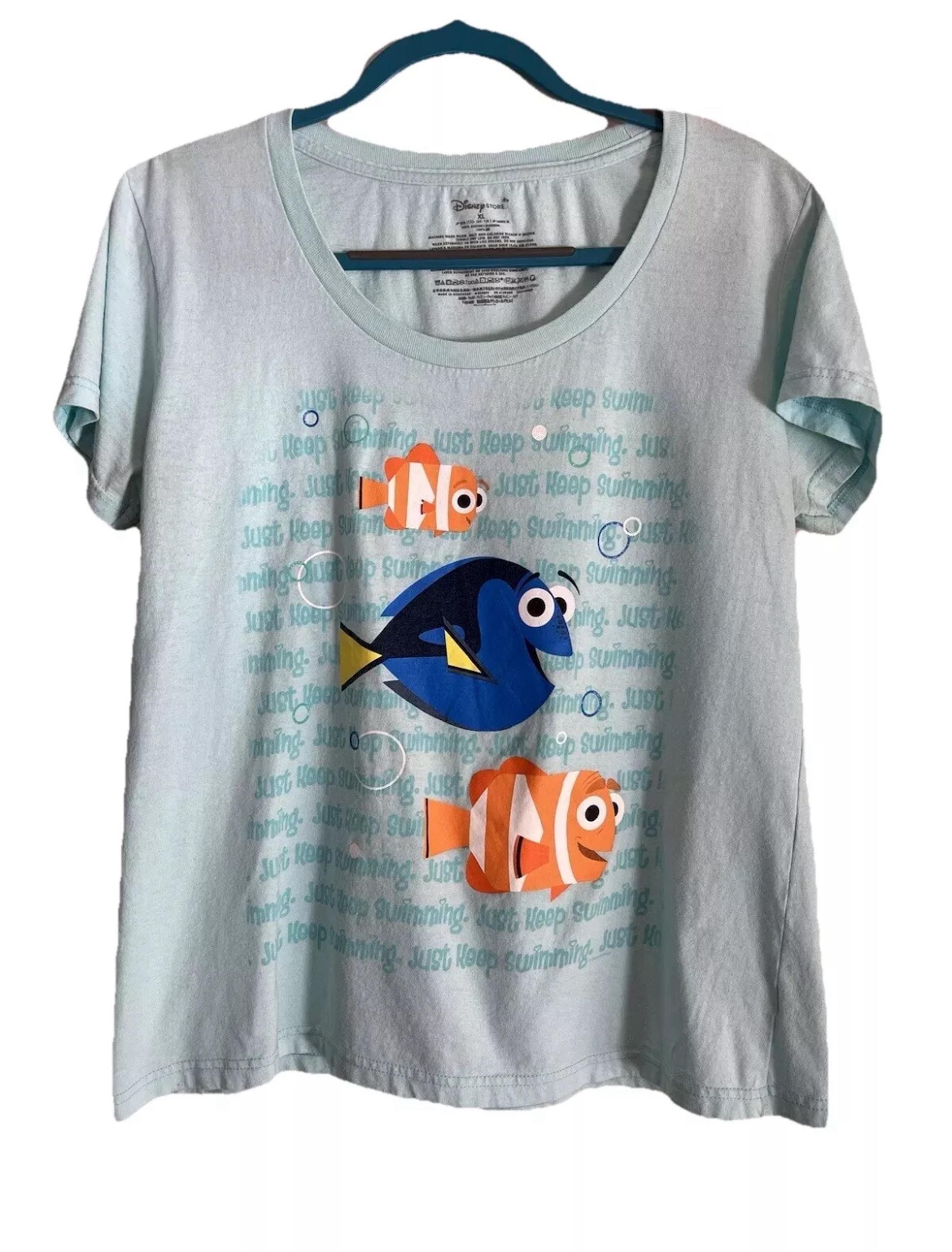 Disney Nemo Dory T-Shirt Women's XL Short Sleeve Just Keep Swimming Fish Blue