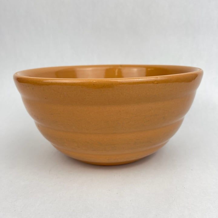 Vintage Bauer Pottery Unmarked Burnt Orange Beehive 9” Mixing Bowl Stoneware
