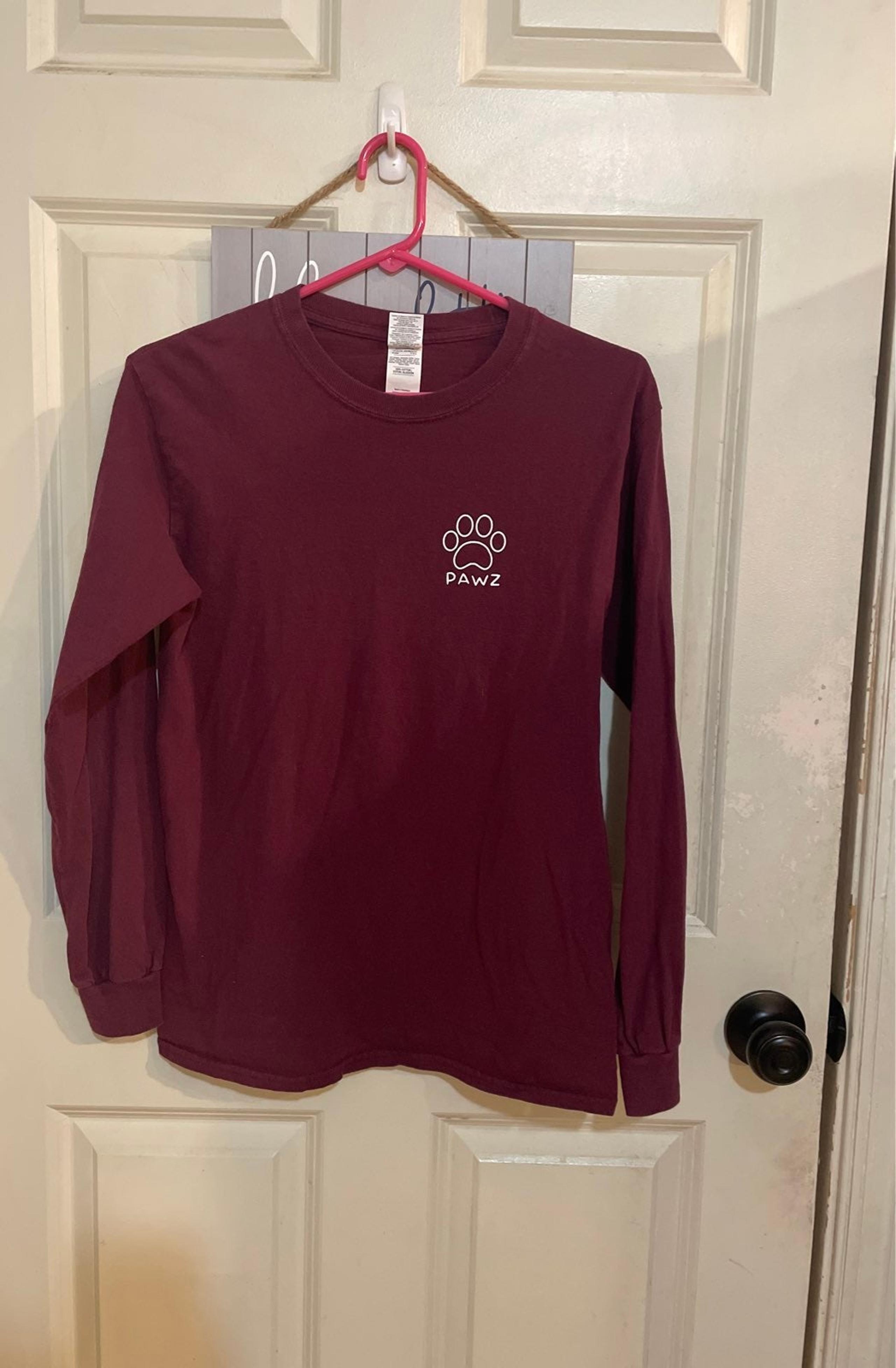 Paws long sleeve shirt