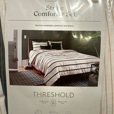 Stripe Comforter Set
