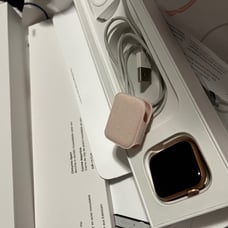 Apple Series 4 Gold 40 mm Smart Watch