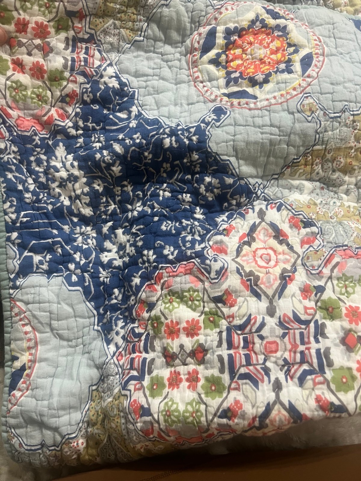 Pottery Barn Chelsea Floral Cotton Cottage core grandma quilt and shams