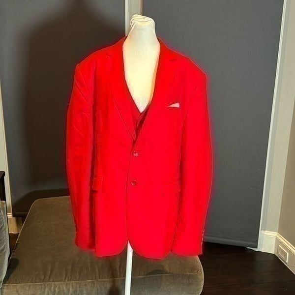 Men’s Red Slim Fit 3 Piece Suit 2-Button Notched Lapels Size 44 Jacket 40 Pants