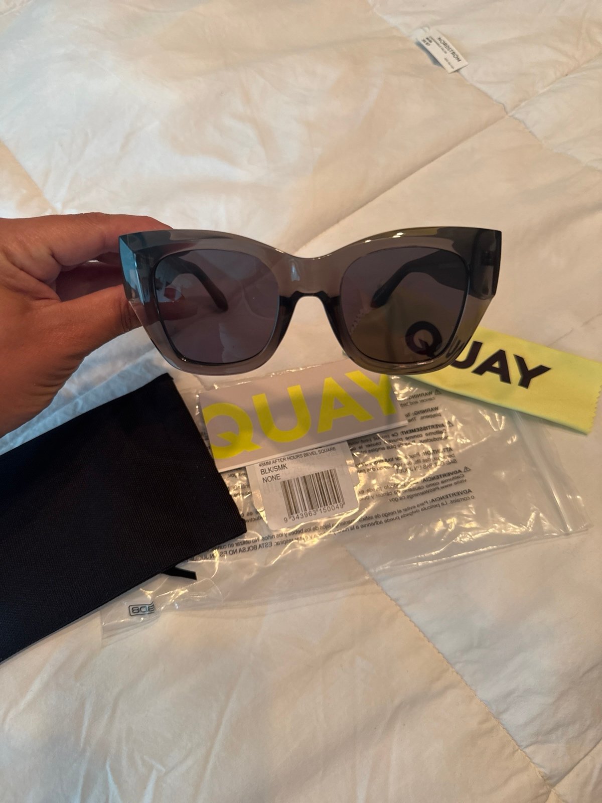 NWT Quay AFTER HOURS 48mm BEVEL SQUARE blk/smoke rare sunglasses