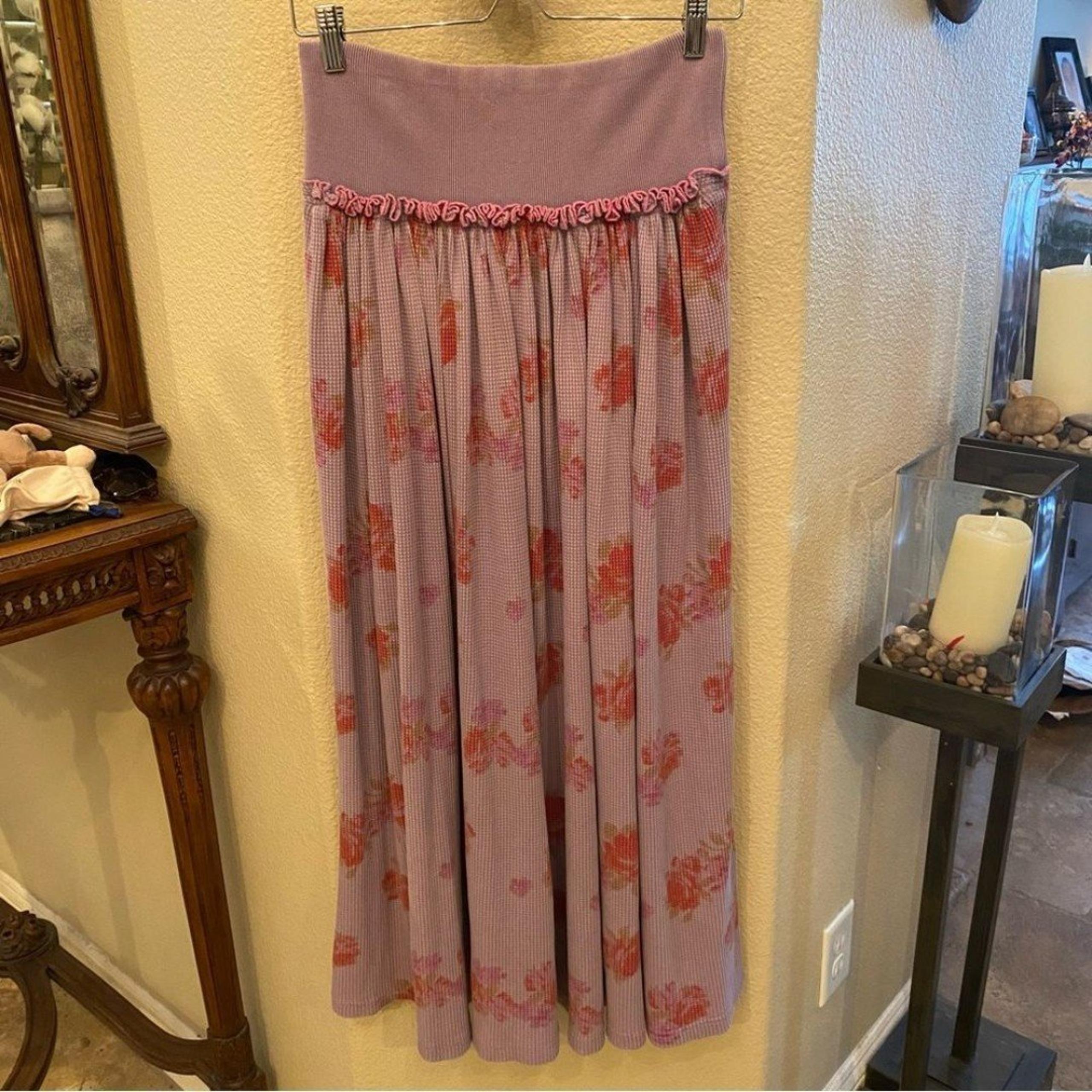 FREE PEOPLE Women Lavender Red Floral Boho Maxi Skirt Size Small