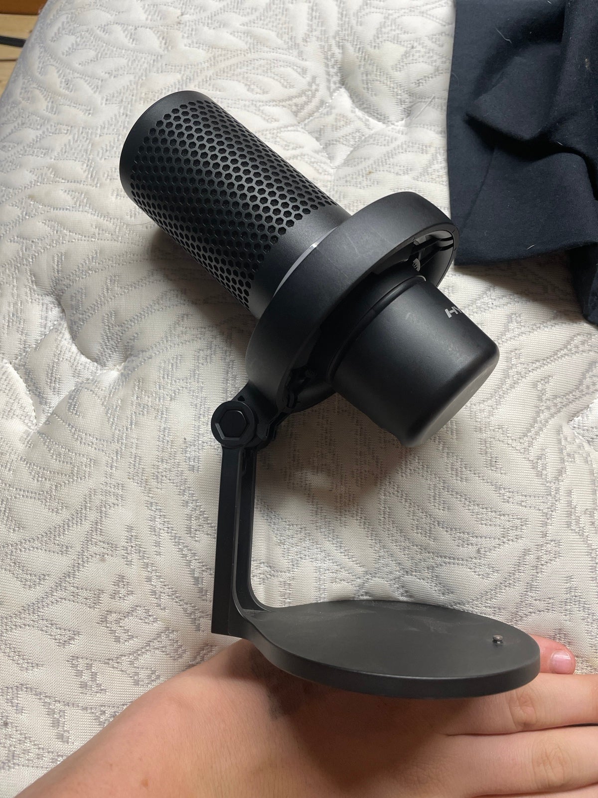Microphone