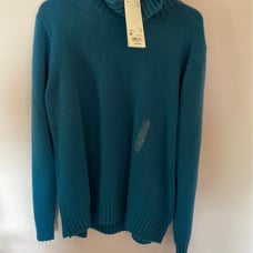 cashmere sweater