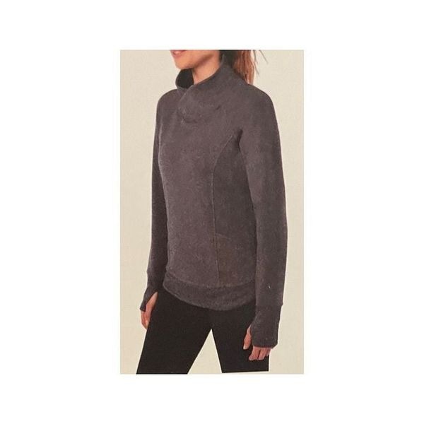 New Yogalicious Women's Relaxed Sweatshirt
