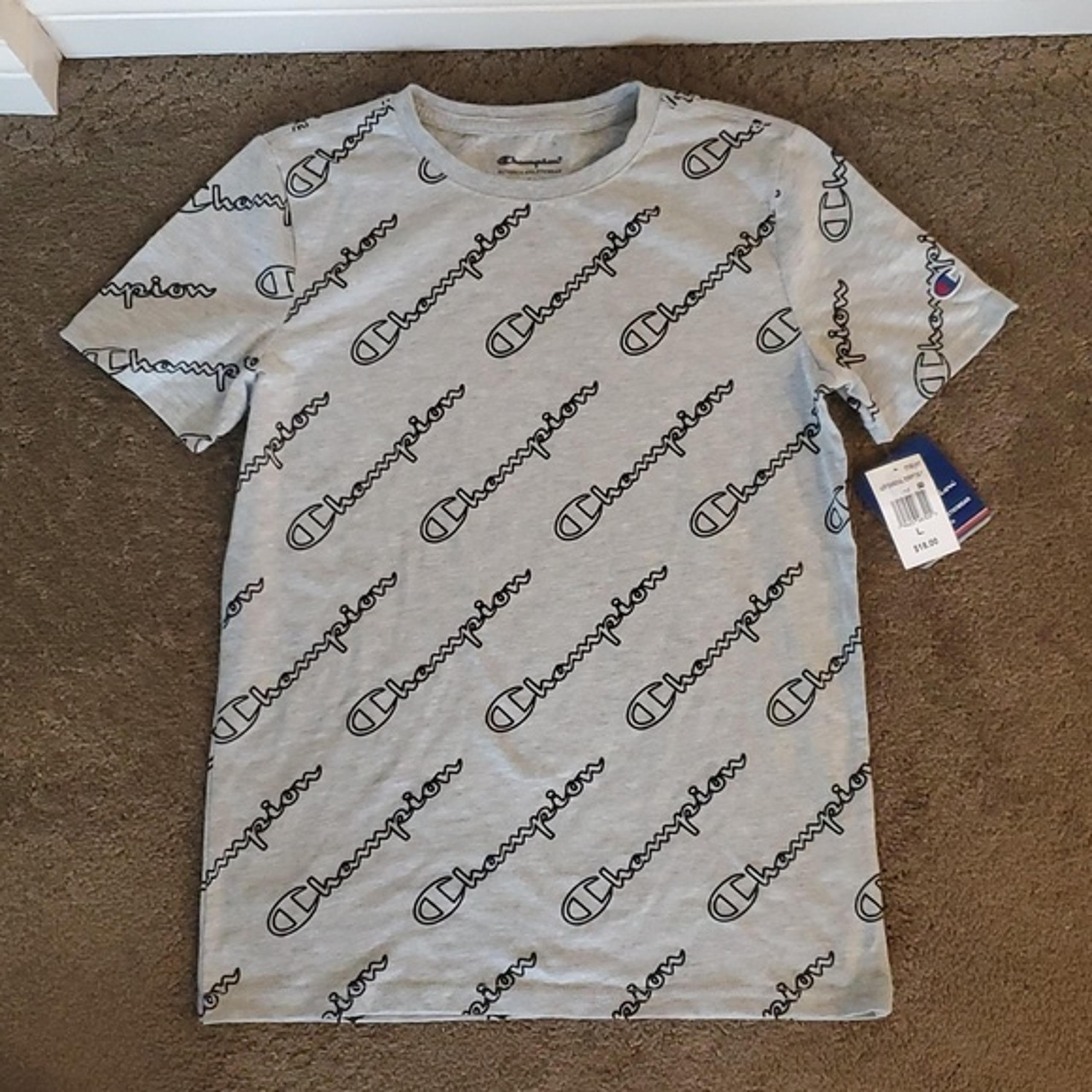 Boys CHAMPION All Over Diagonal Print T-Shirt Size Large Heathered Gray NWT