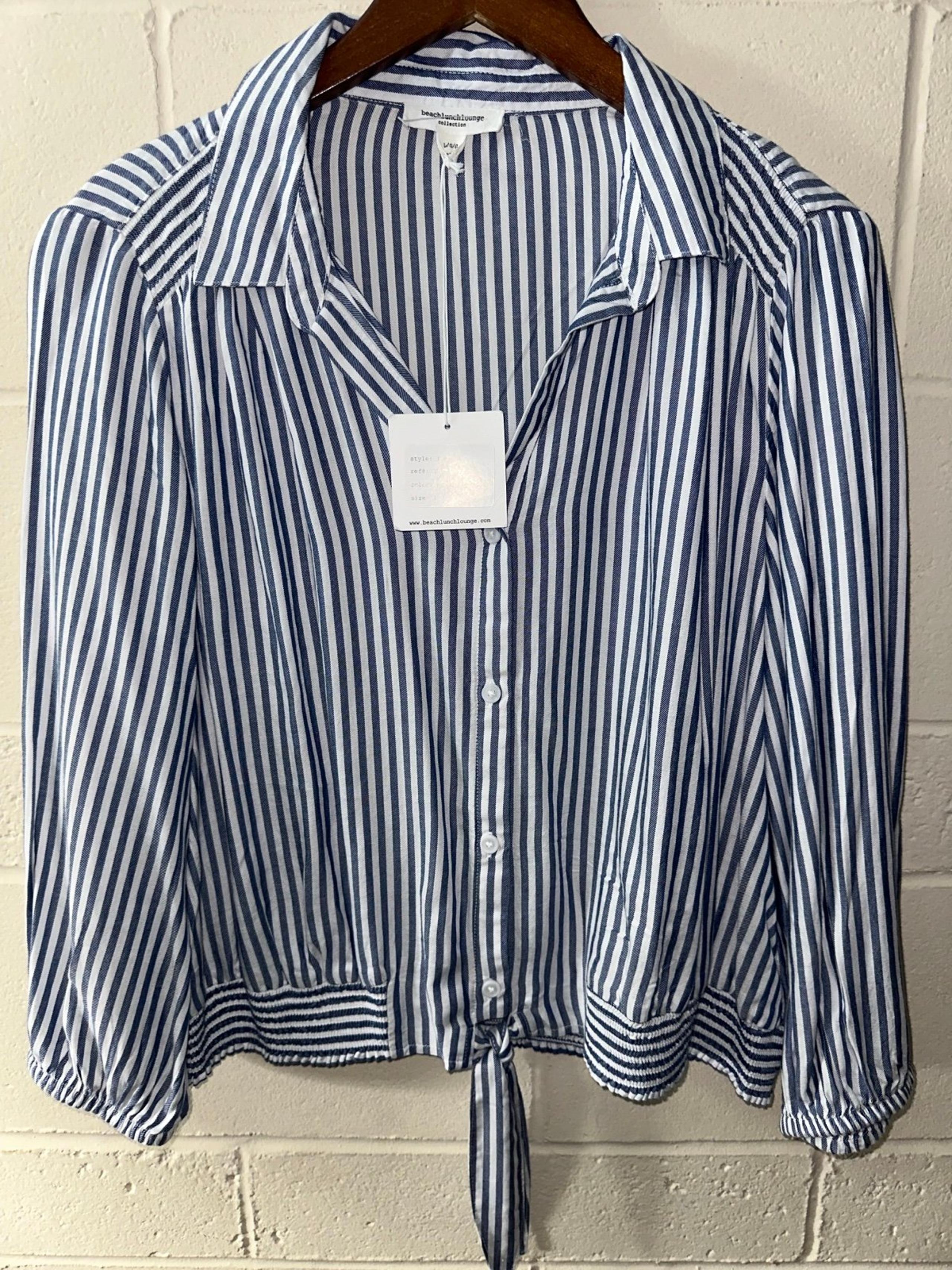 Blue and white long sleeved Beach lunch lounge shirt -size large -NWT