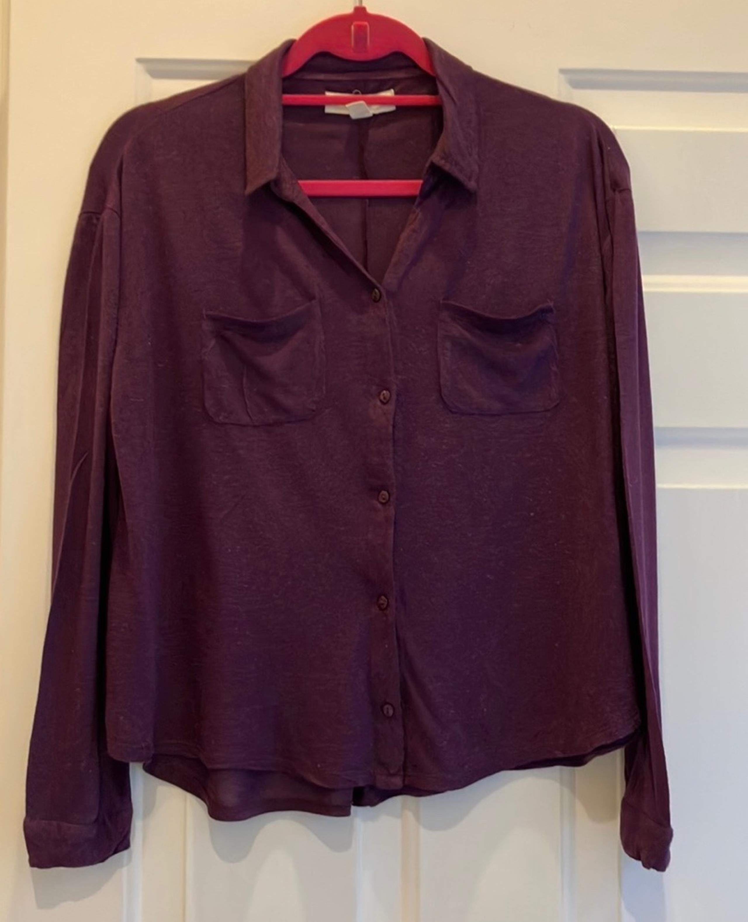 Staring at stars XS  3/4 long sleeve Button-Up  shirt purple