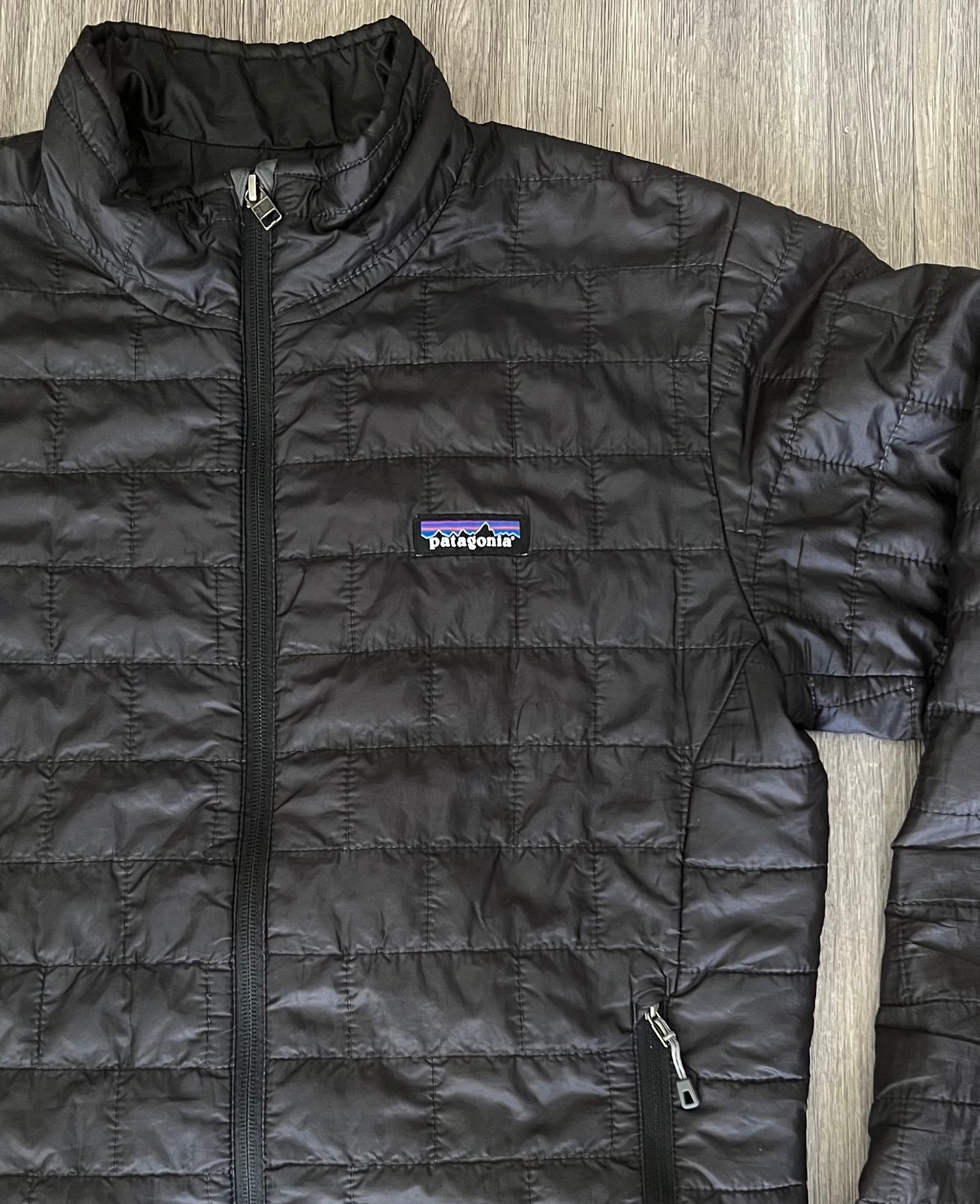 Patagonia Nano Puff Jacket Mens Small Quilted Puffer Coat Black SP22 Great Cond