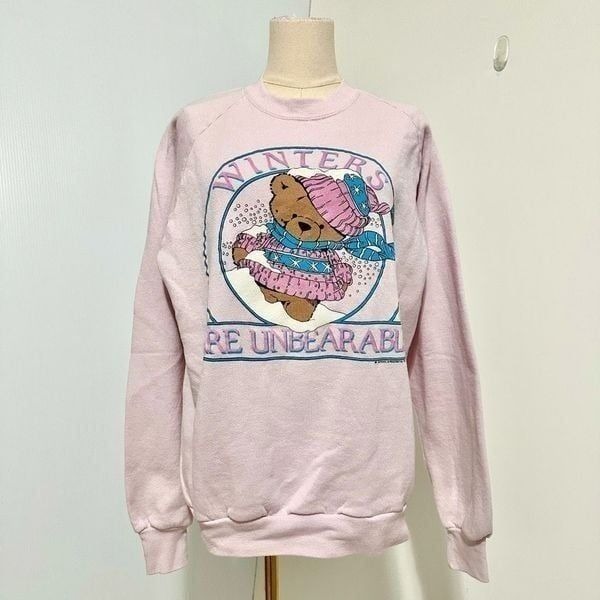 Vintage 1989 Teddy Bear Winters Are Unbearable’ Faded Pink Sweatshirt XL Cute