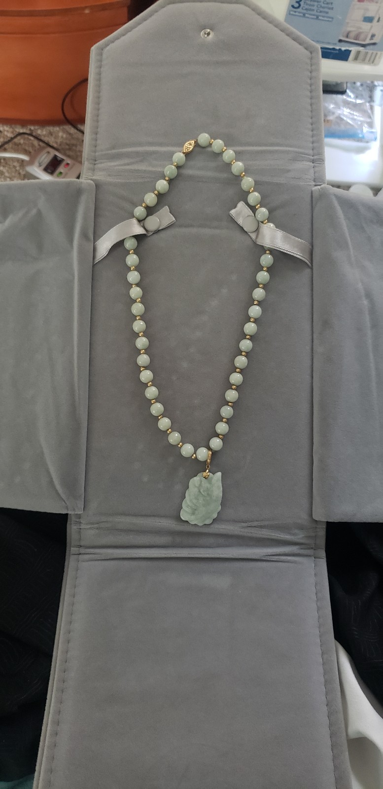 Antique 14k gold jade necklace
