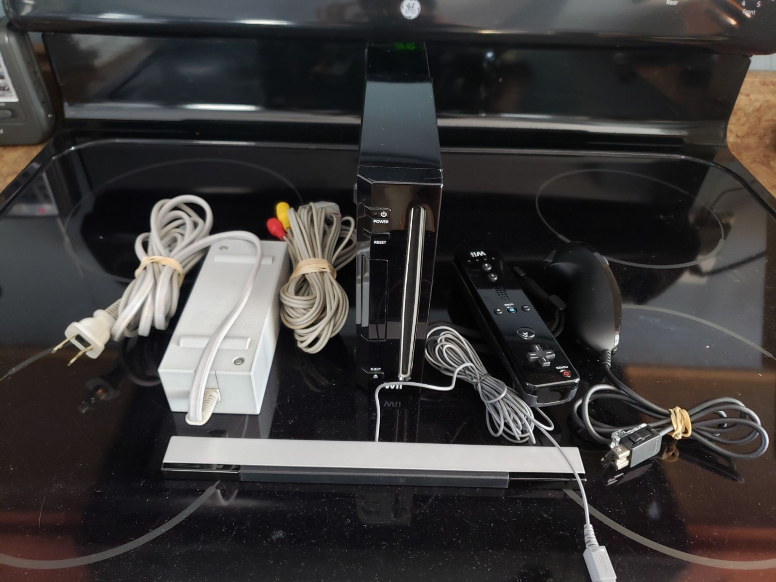 Nintendo Wii Bundle Black