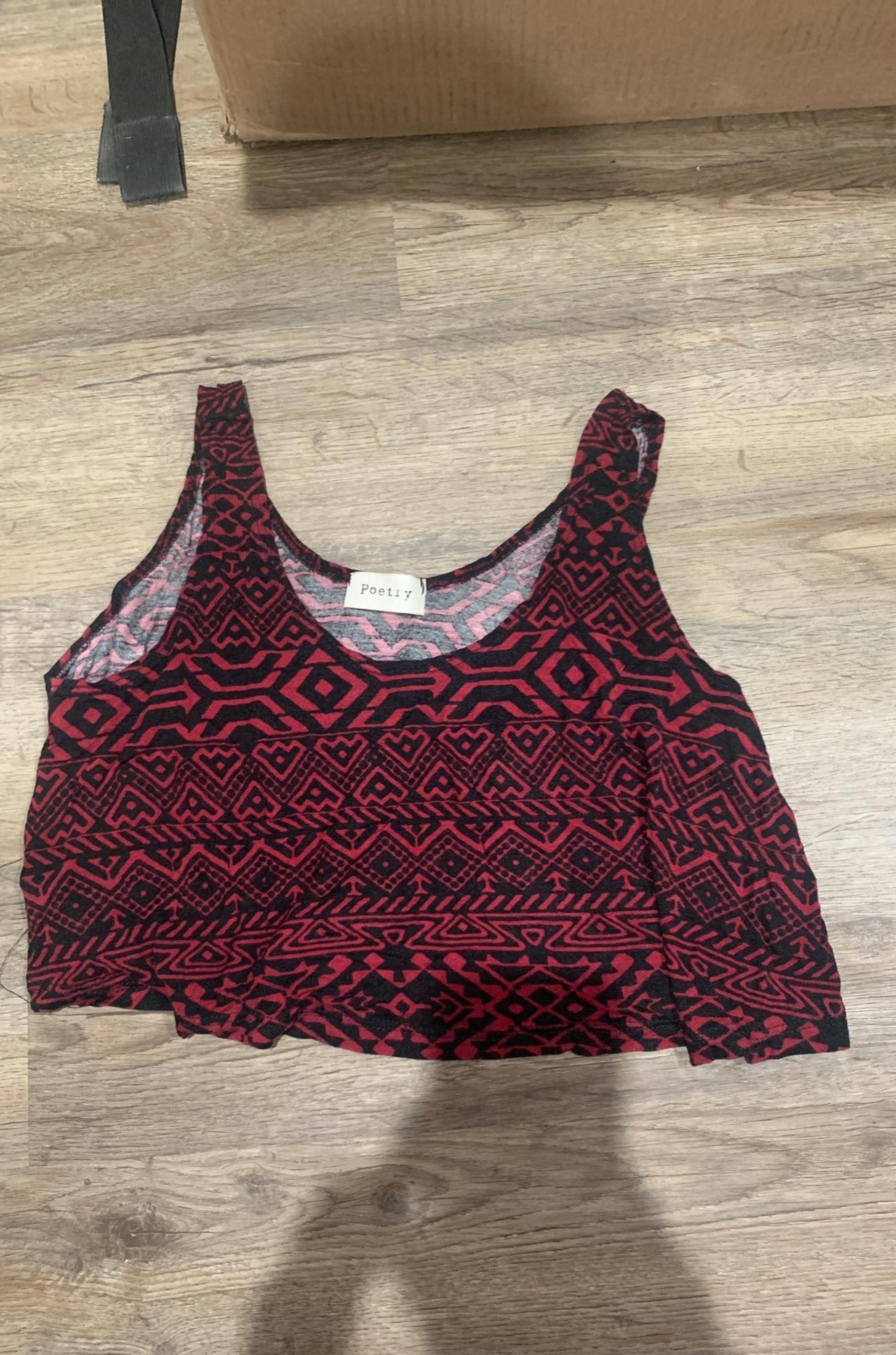 Crop top
