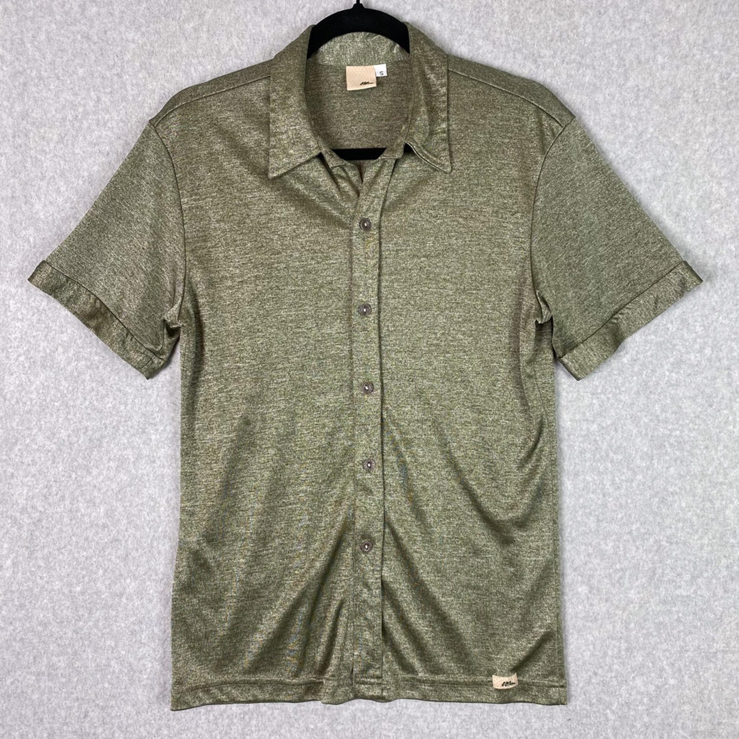 Vintage No Fear Mens S Metallic Green Short Sleeve Button Up Shirt Made in USA