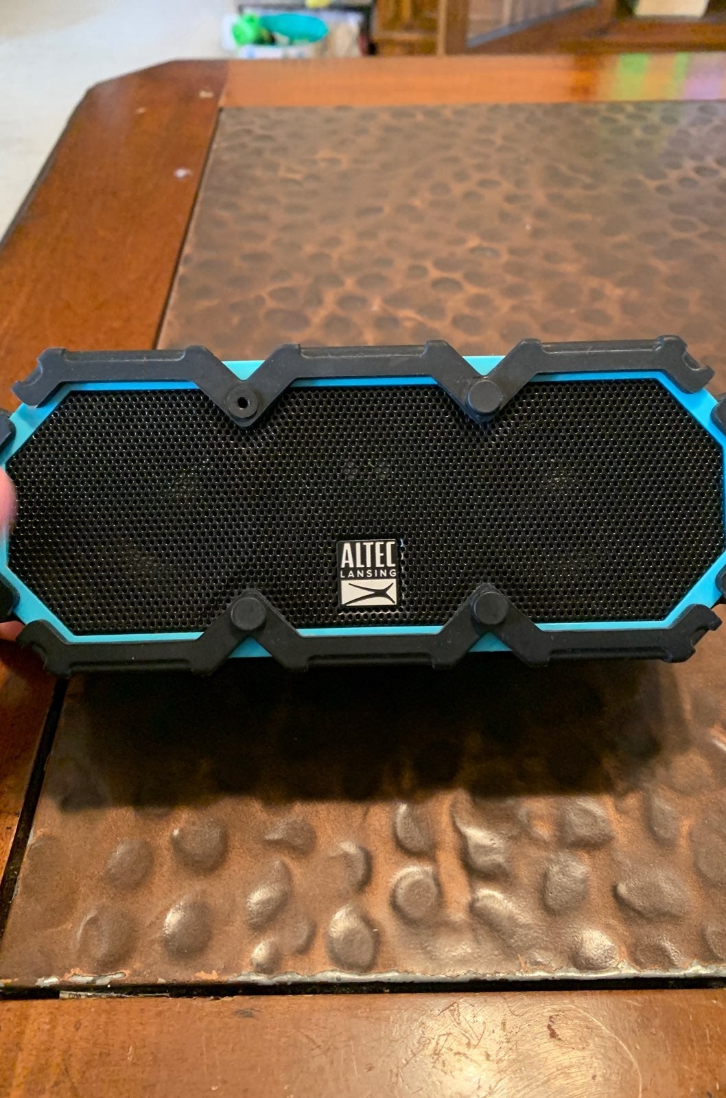 altec lansing speaker NFC IMW577