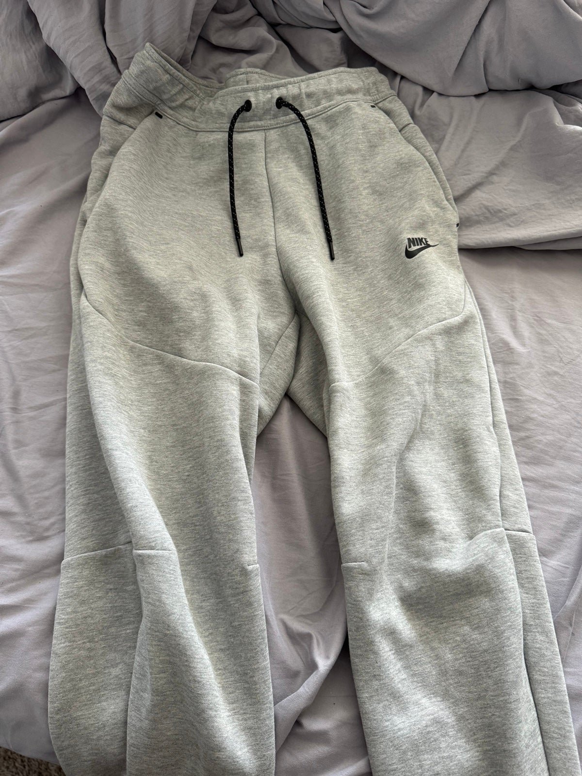 worn once grey nike tech set