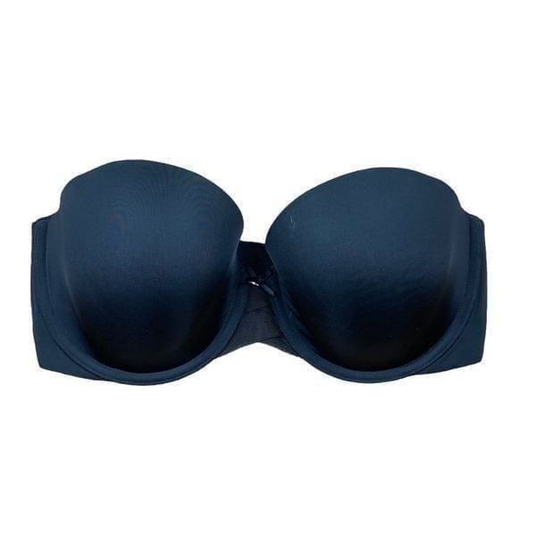 Victoria’s Secret black lined strapless bra