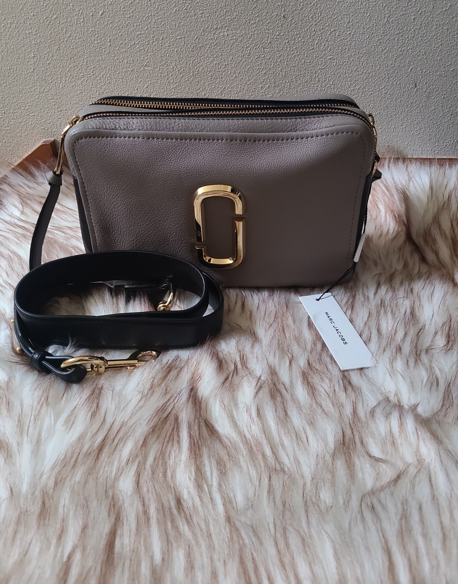 Marc jacobs softshot 27 hotsell
