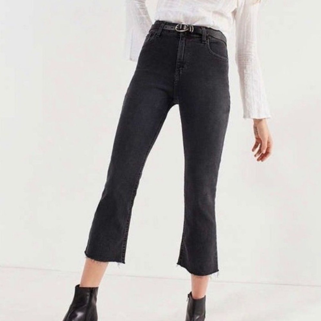 BDG KICKFLARE HIGH-RISE CROPPED Black Jeans