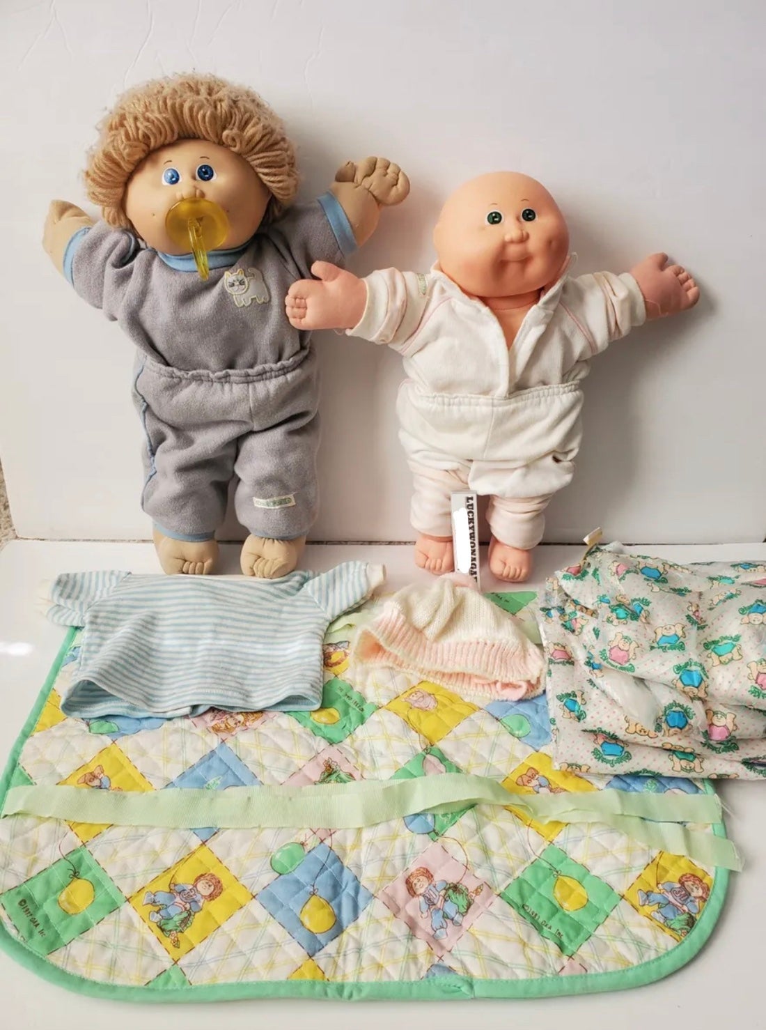 Vintage Cabbage Patch kids lot of 2 Newborn & Curly hair boy, pacifier, diapers