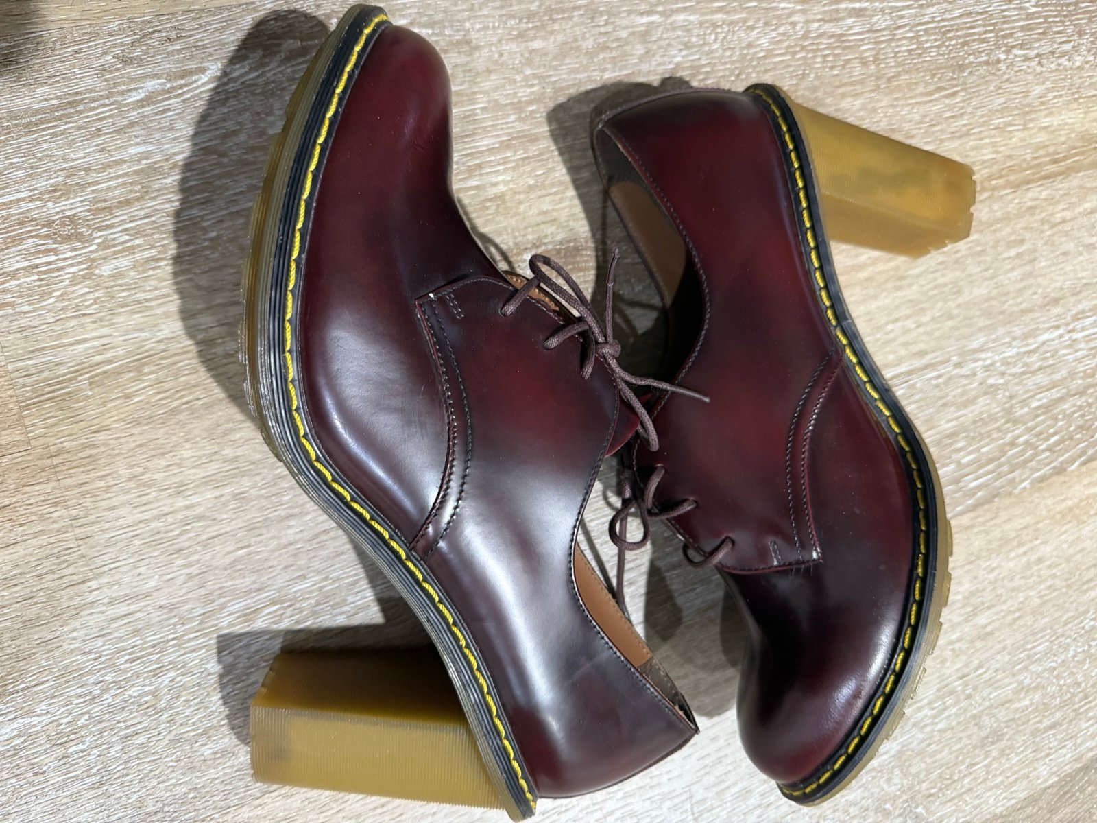 Dr. Martens Jinelle Heeled Oxford