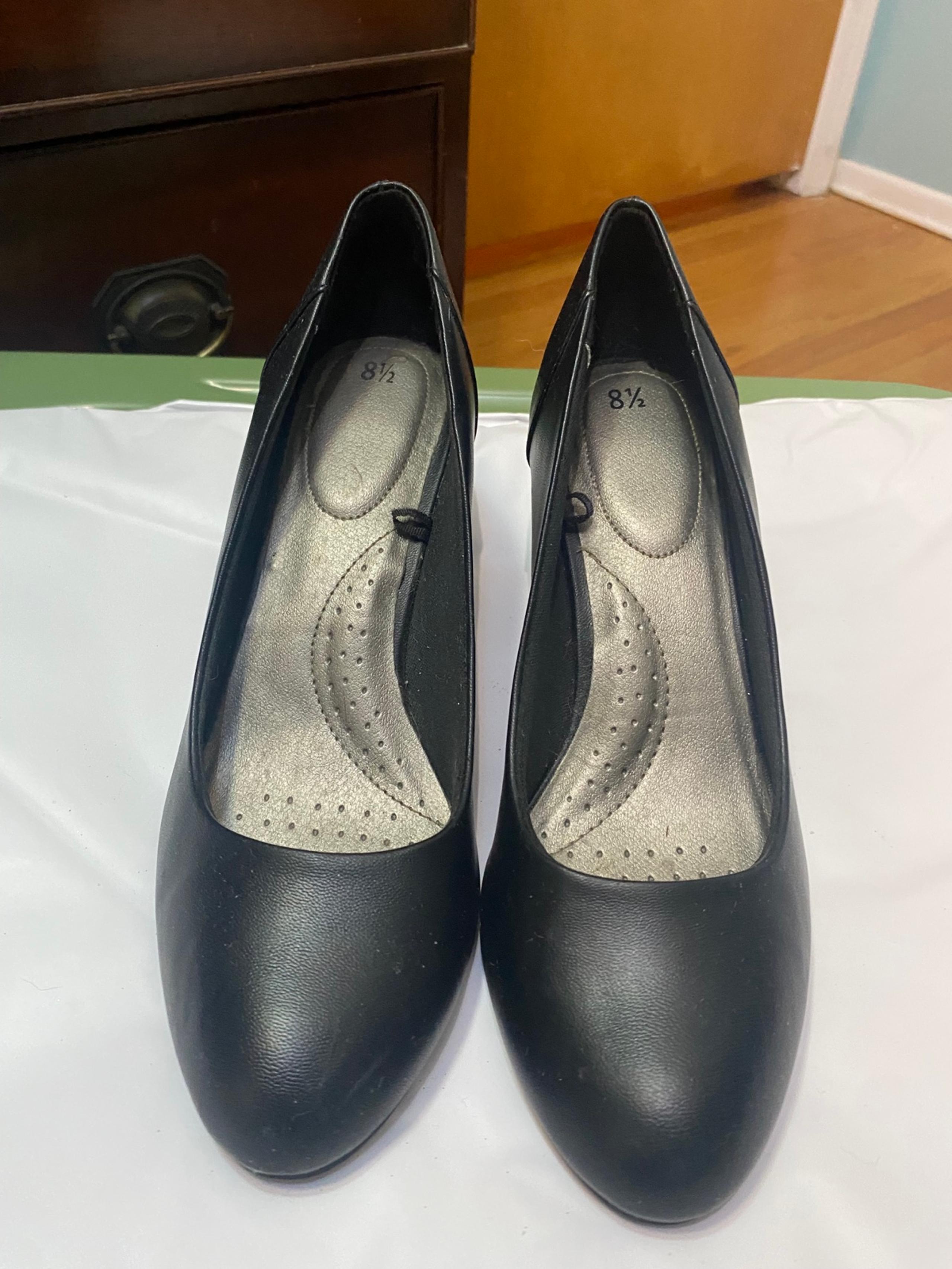 Time Tru Womens Low Heel Pump Shoes Round Toe Slip On Dress Shoes