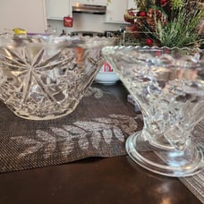 Vintage 1970 Anchor Hocking Star of David Punch bowl and Cake bowl