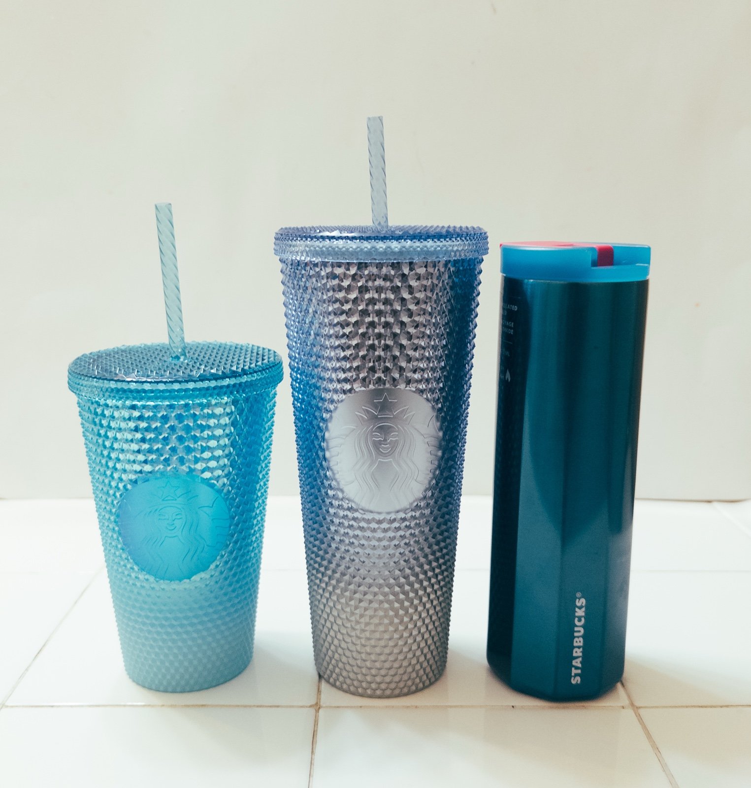 Lot of 3 Starbucks 2023 Blue Ombré Tumblers 24oz 16oz